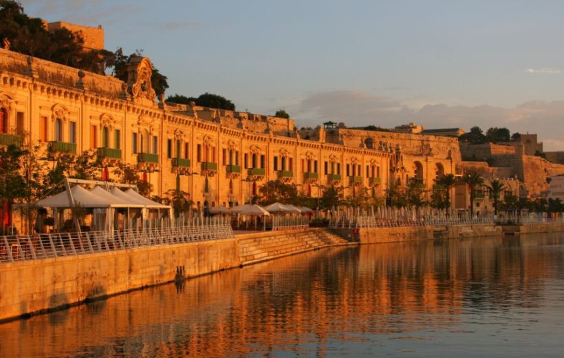 Discover the spiritual heart in Ayodhya